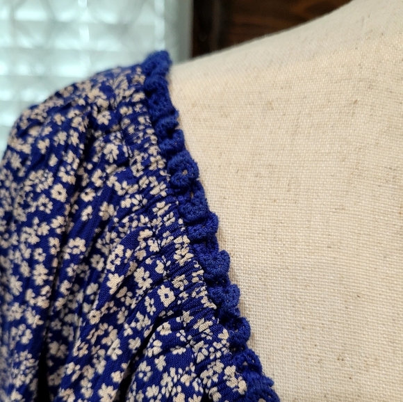 Free People  Top Size XS In Prestige Condition - Picture 8 of 8